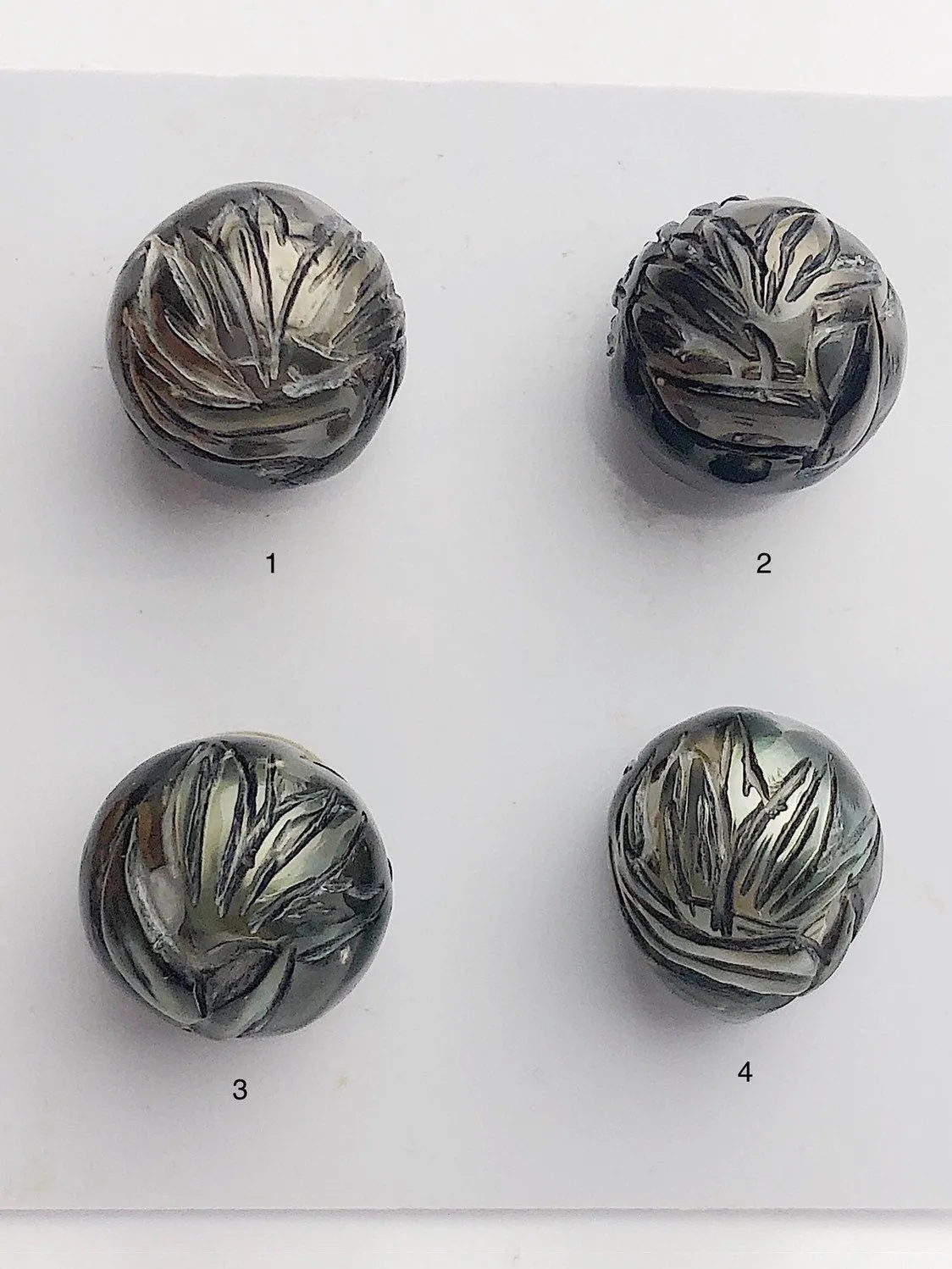 Carved Bird of Paradise Flower Tattoo Tahitian Pearl 12mm (678)