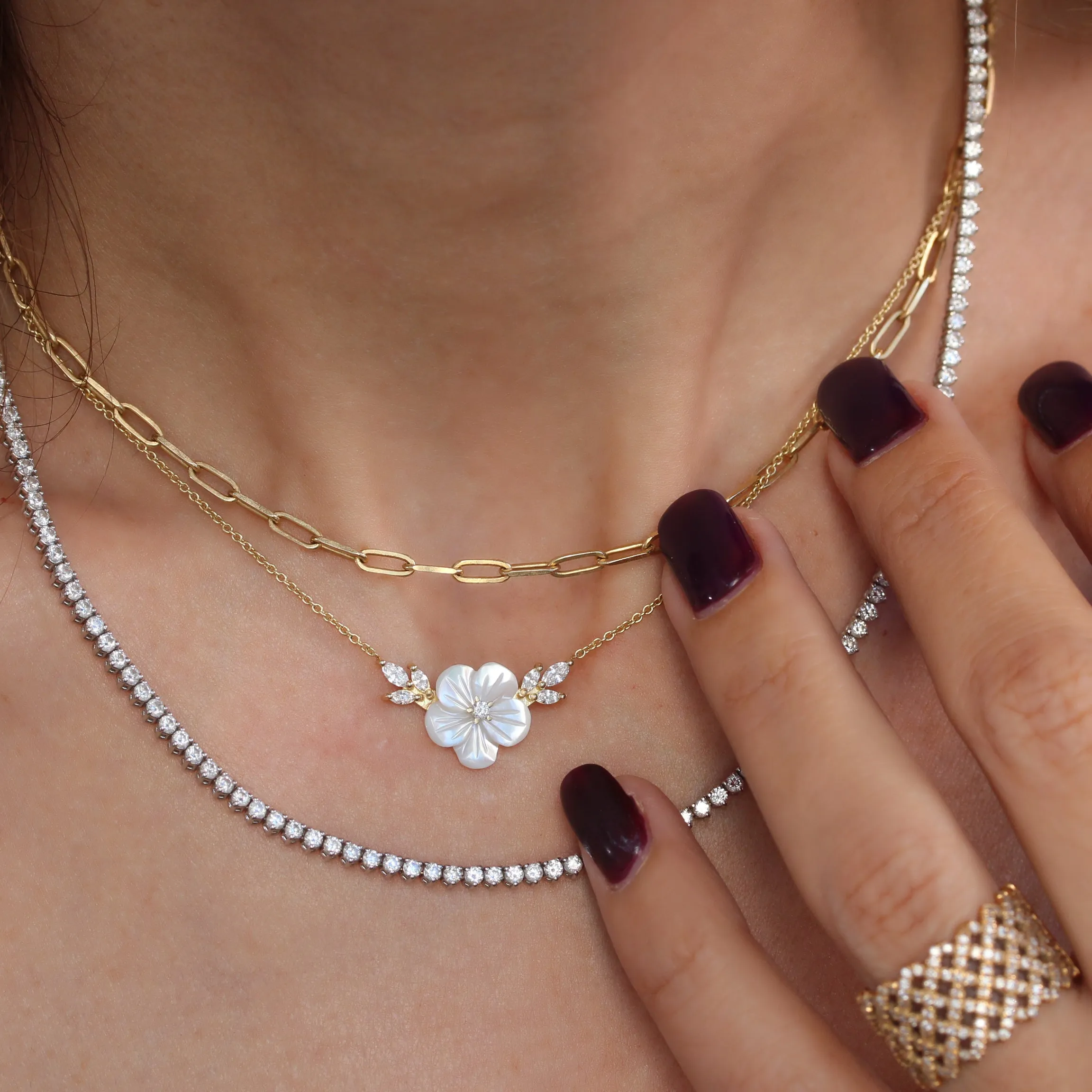 Flower Necklace - Mother of pearls and diamonds necklace Luna Blossom Necklace ♥