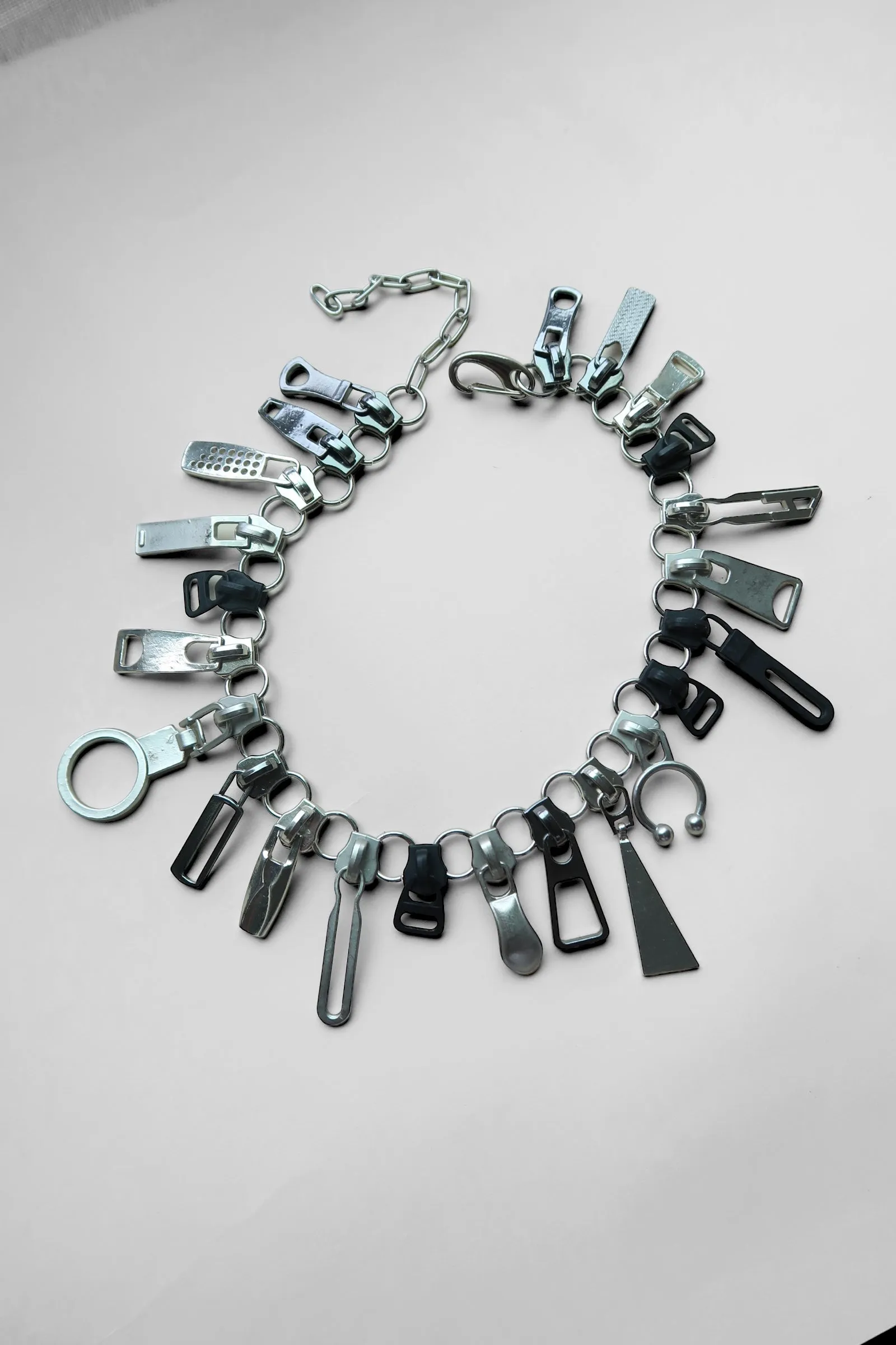 Zip Necklace